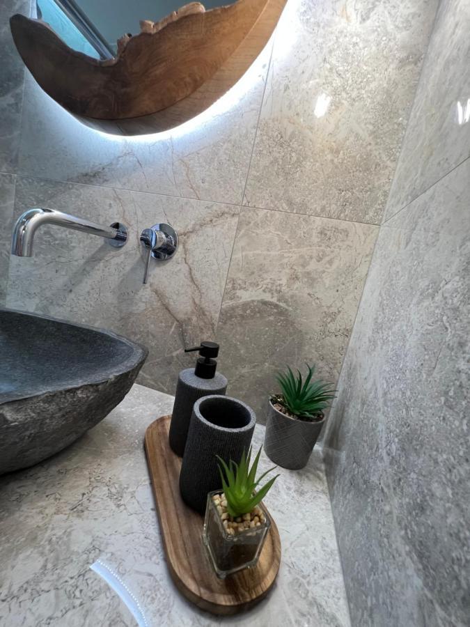 Supreme Secret Suite Alexandroupolis Exteriör bild